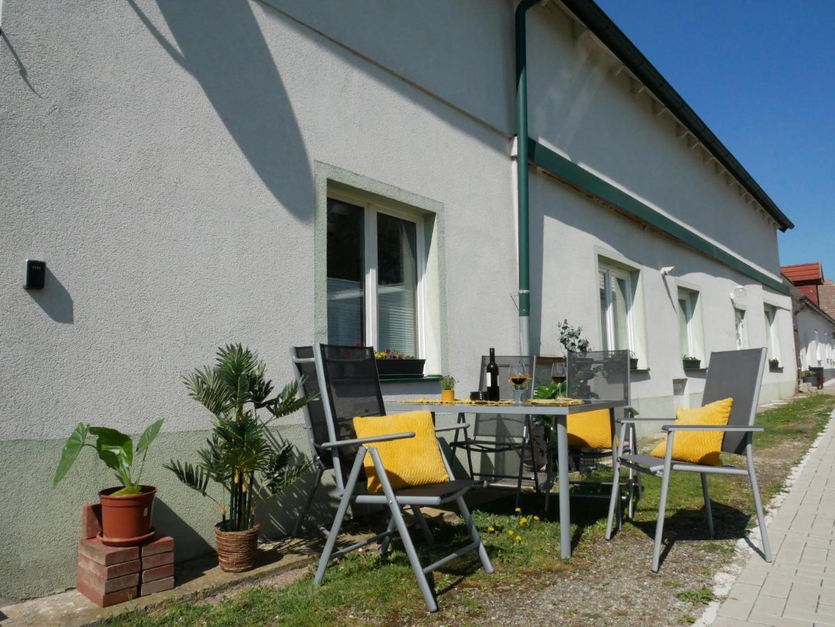 Villa Bonito - Historischer Streckhof à Schützen am Gebirge Extérieur photo